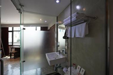 Ruamchitt Plaza Hotel