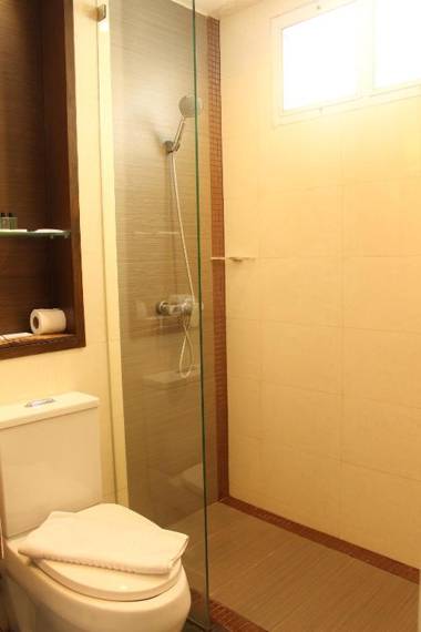 Suvarnabhumi Suite Hotel