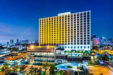Ramada by Wyndham Bangkok Chaophya Park