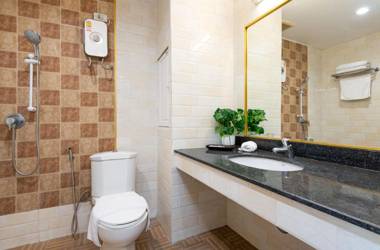 Khurana Inn SHA Extra Plus