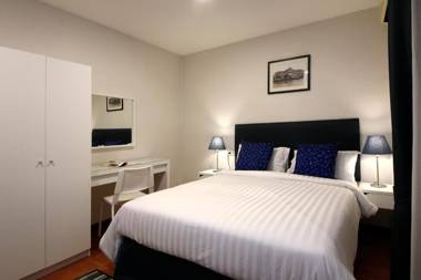 Ratchadamnoen Residence