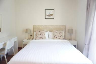 Ratchadamnoen Residence