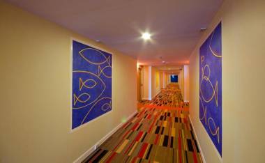 Tongtara Riverview Hotel