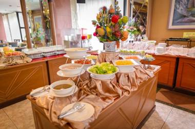 Grand Tower Inn Rama 6 - SHA Extra Plus