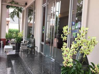 Asoke Residence Sukhumvit by UHG