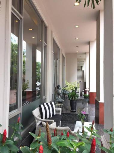 Asoke Residence Sukhumvit by UHG