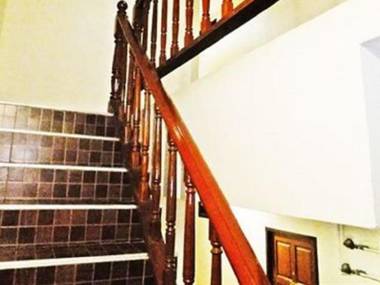 White Orchid Inn Nana 2