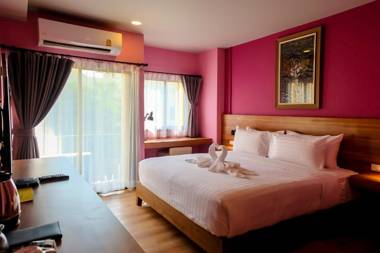 Siri Oriental Bangkok Hotel - SHA Extra Plus