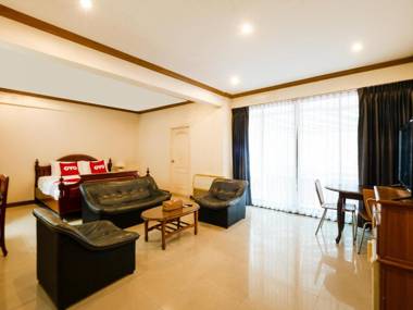 OYO 870 12 PM Bangkok