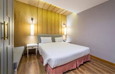 Royal Rattanakosin Hotel SHA Plus