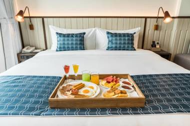 Hotel Amber Sukhumvit 85