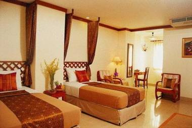 Howard Square Boutique Hotel