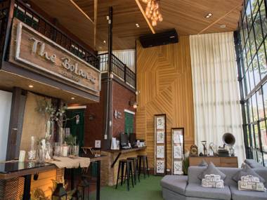 Botanic Service Room @ Impact Muang Thong Thani (SHA Certified)