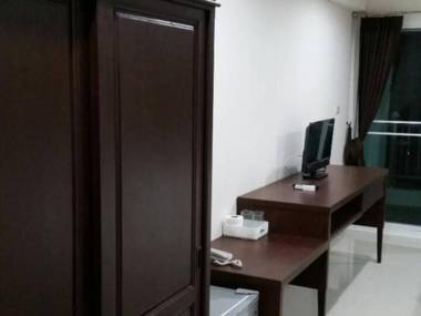 Pearl Residence Serviced Apartment