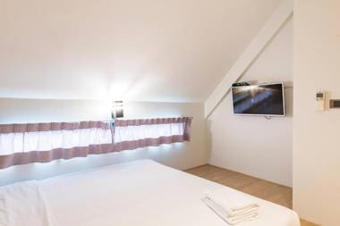 T Hostel @ Victory Monument