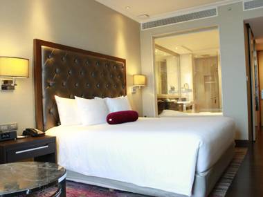 Radisson Blu Plaza Bangkok - SHA Extra Plus Certified