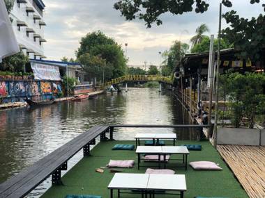 Rimnam Hotel Suk Sawat 70