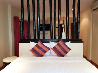 Studio Sukhumvit 18 By Icheck Inn