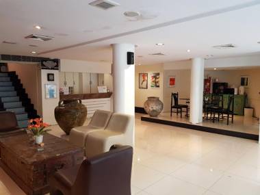 Studio Sukhumvit 18 By Icheck Inn