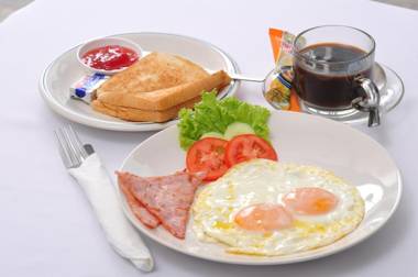 Charlie House Pin Klao