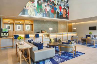 Holiday Inn Express Bangkok Sathorn an IHG Hotel - SHA Extra Plus Certified