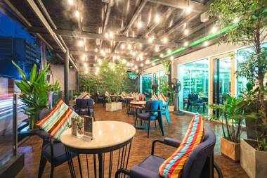 Citrus Sukhumvit 11 by Compass Hospitality - SHA Extra Plus
