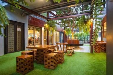 New Siam Palace Ville Hotel - SHA Extra Plus Certified