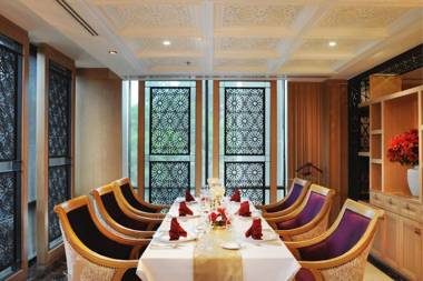 Al Meroz Hotel Bangkok - The Leading Halal Hotel