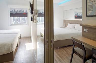 Red Planet Bangkok Surawong