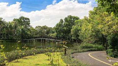 B2 Bangna Premier Hotel (SHA Plus)