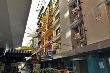 OYO 1146 Paris In Bangkok