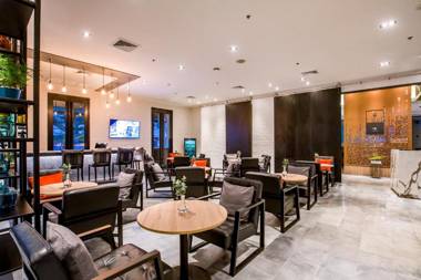 Cross Vibe Bangkok Sukhumvit - formerly X2 Vibe Bangkok Sukhumvit - SHA Plus