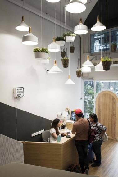 Bed One Block Hostel