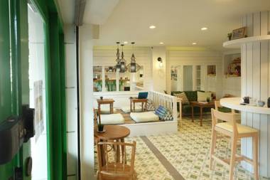 Ratana Boutique Hostel