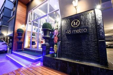 48 Metro Hotel