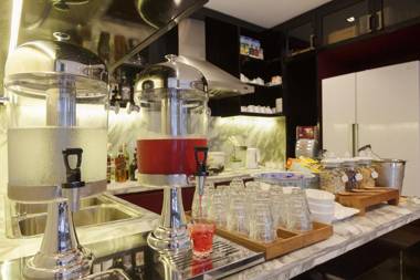 Oriental Heritage Residence