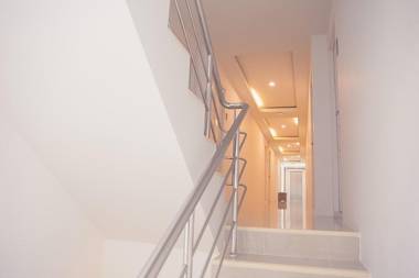 S.E.T Thanmongkol Residence