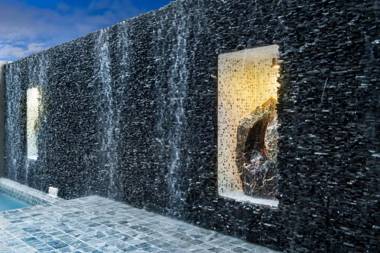 Siam Tharadol SHA Extra Plus