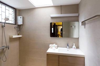 5BR cozy & modern detached house