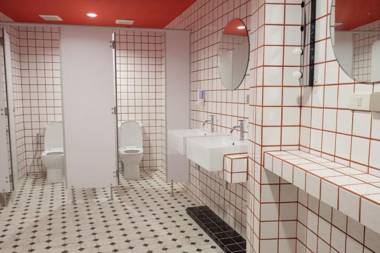 Yaks House Hostel - SHA Plus