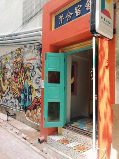 Merge Hostel