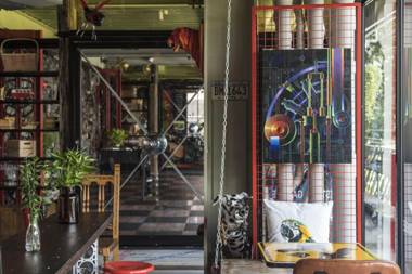 Mestyle Garage Hotel