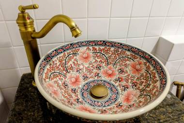 Siri Heritage Bangkok Hotel - SHA Extra Plus