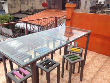 Bangkok Legend Guesthouse