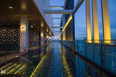 【hiii】HighFL ViewNearEM&Nana/Free Swim&Gym-BKK108