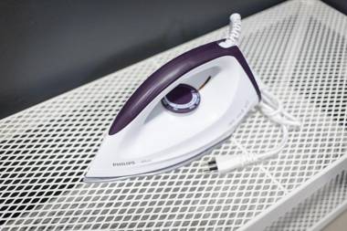 T1 Large Room Full kitchen 1 minute to BTS