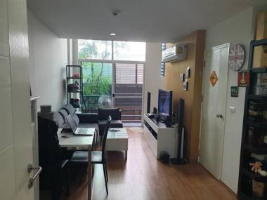 MoonLoft NewYork 2 story condominium sanambinnam