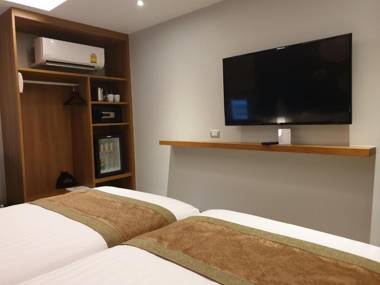 Aspira One Sutthisan - SHA Extra Plus Certified