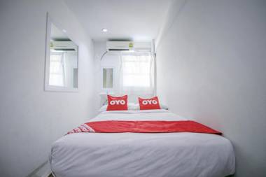 OYO 568 Art Hotel Hua Lamphong