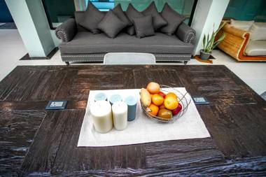 RoomQuest Don Mueang Airport